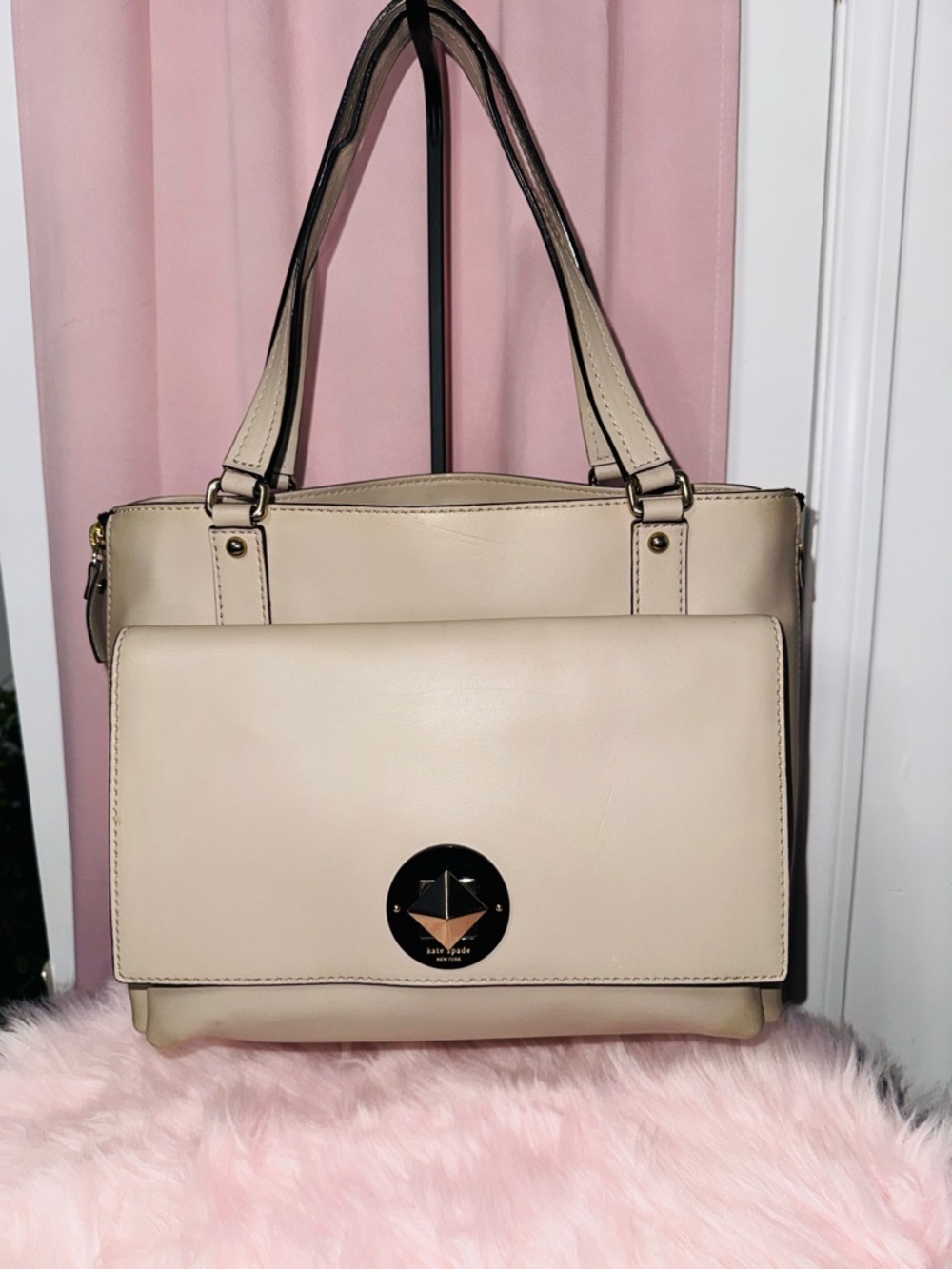 ♠️Kate Spade Leather Shoulder Bag Neutral Beige Front Pocket
